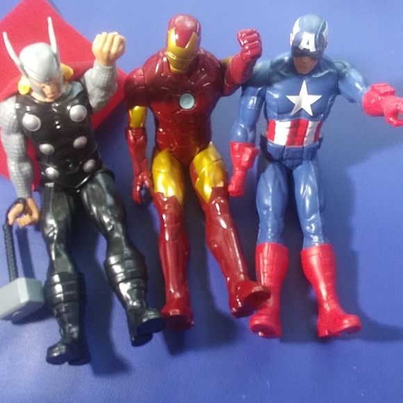 Marvel's Iron Man, Captain America, & THOR,12 INCH - Picture 11 of 12